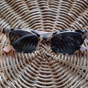 Stylish Black and Pink Sunglasses